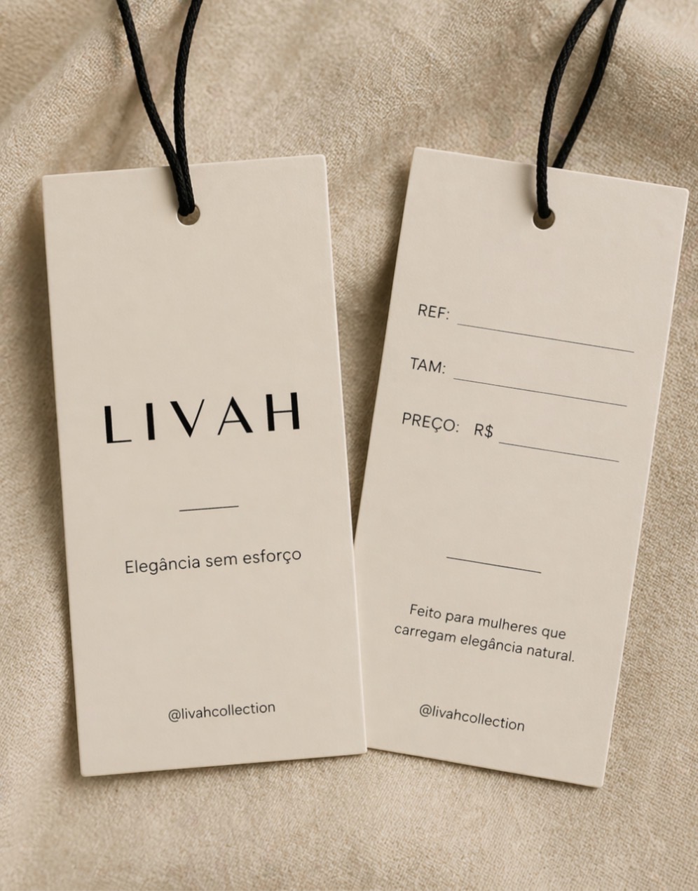 Tag de produto LIVAH em papel couché com cordão preto
